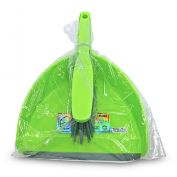 ESSENTIALS GREEN BRUSH & SCOOP SET